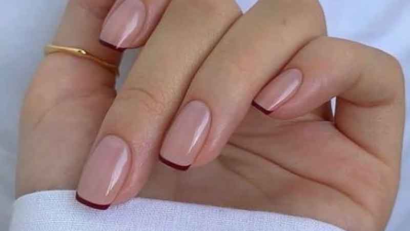 Uñas de color «nude» - GEL DE UÑAS